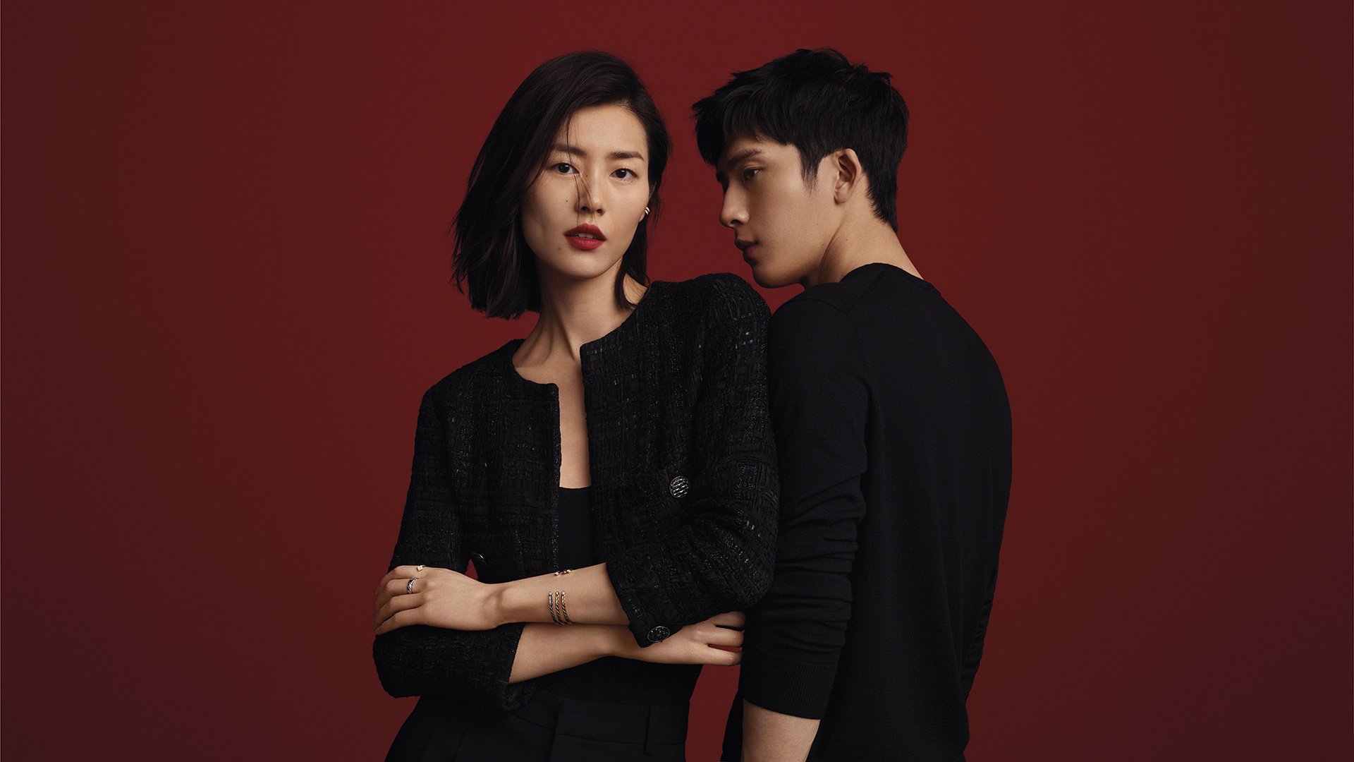 倒三角结构压制对手中场组织，倒三角是什么运动